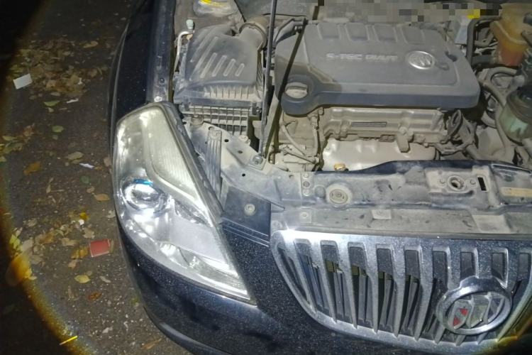 Used Buick Excelle 2015 1.5L Manual Classic Trim Engine Bay Right