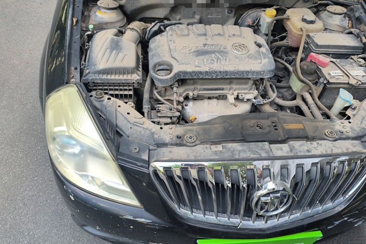 Used Buick Excelle 2015 1.5L Automatic Classic Model Engine Bay Right