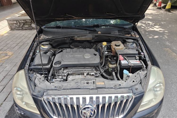 Used Buick Excelle 2015 1.5L Manual Classic Trim Engine Bay