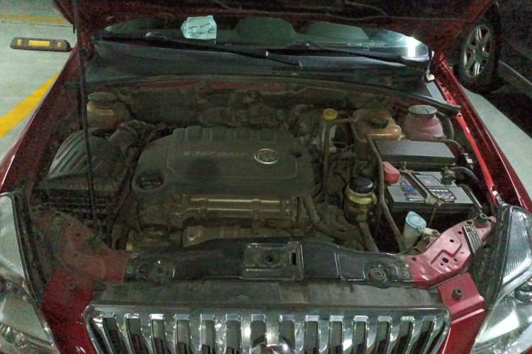 Used Buick Excelle 2015 1.5L Automatic Classic Model Engine Bay