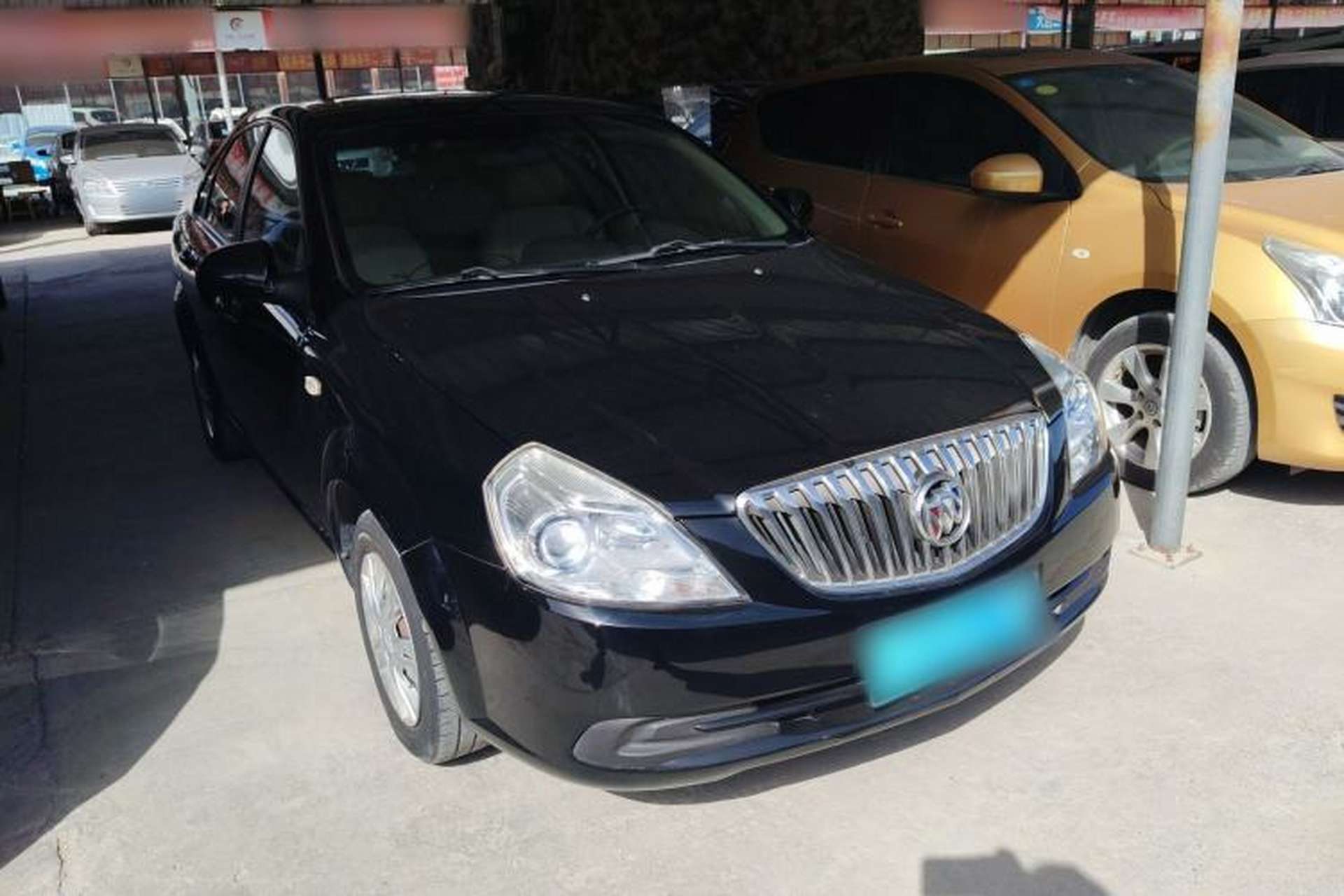 Used Buick Excelle 2015 1.5L Manual Classic Trim Exterior 1