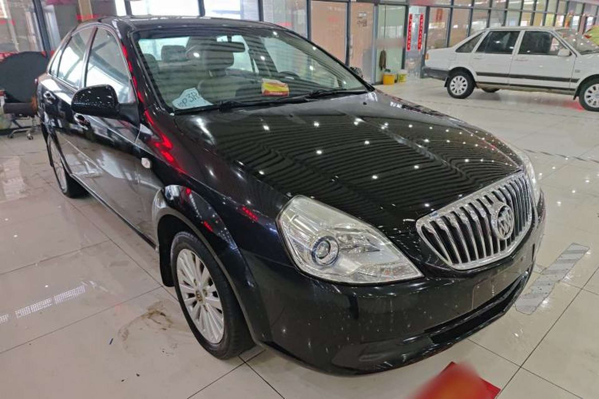 Used Buick Excelle 2015 1.5L Manual Luxury Model Exterior 1