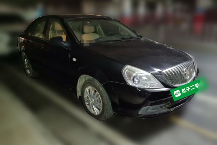 Used Buick Excelle 2015 1.5L Manual Classic Trim Front Right 45 Deg