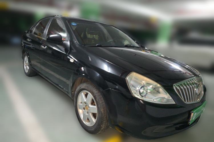 Used Buick Excelle 2015 1.5L Automatic Classic Model Front Right 45 Deg