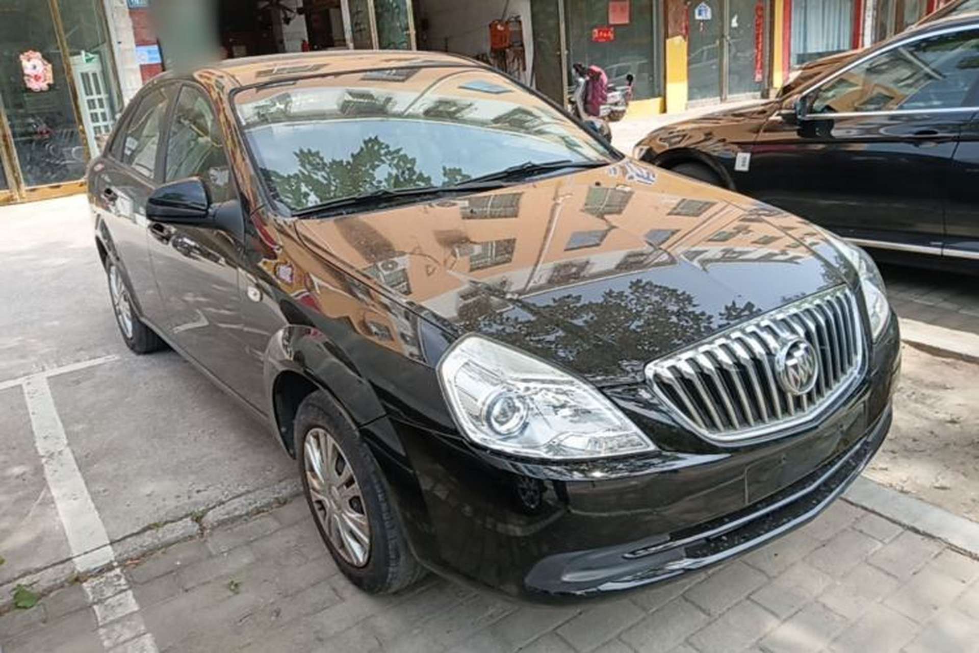 Used Buick Excelle 2015 1.5L Automatic Classic Model Front Right 45 Deg