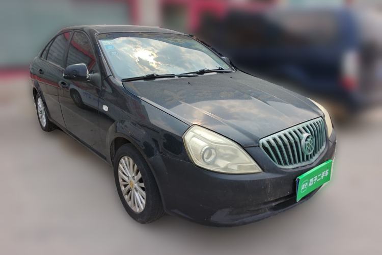 Used Buick Excelle 2015 1.5L Manual Luxury Model Front Right 45 Deg