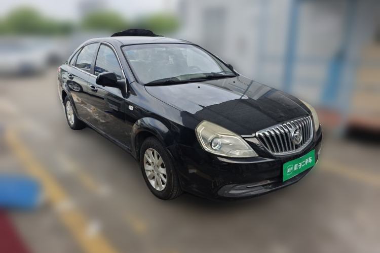 Used Buick Excelle 2015 1.5L Automatic Classic Model Front Right 45 Deg