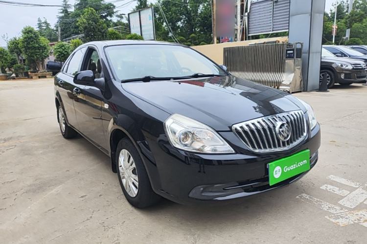 Used Buick Excelle 2015 1.5L Manual Classic Trim Front Right 45 Deg