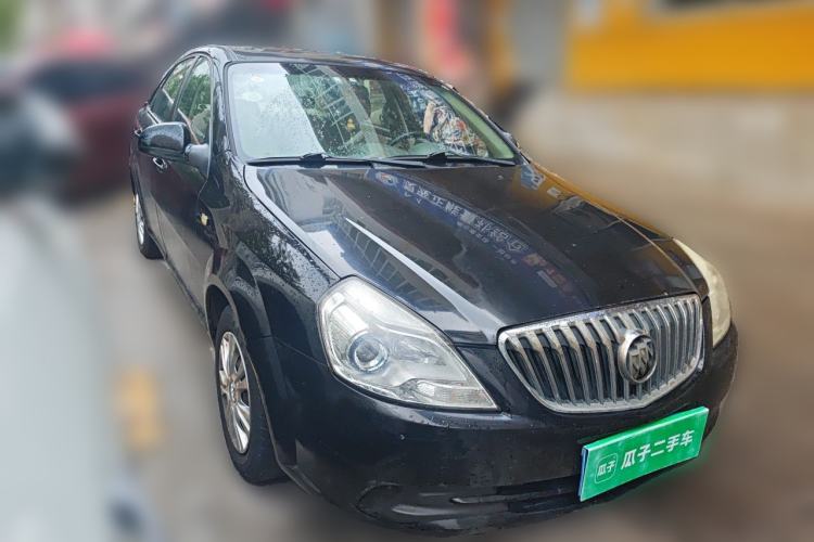 Used Buick Excelle 2015 1.5L Automatic Classic Model Front Right 45 Deg