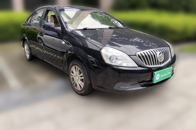 Used Buick Excelle 2015 1.5L Automatic Classic Model Front Right 45 Deg
