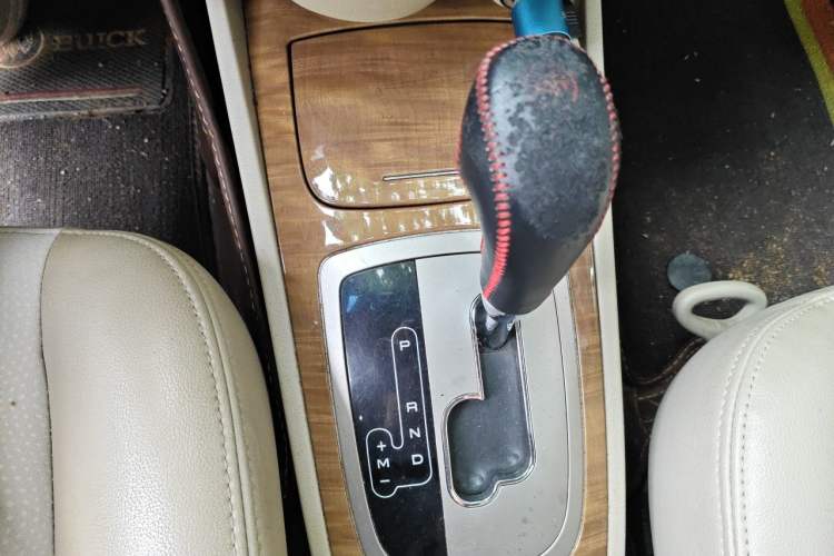 Used Buick Excelle 2015 1.5L Automatic Classic Model Gear Lever