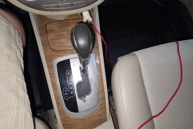 Used Buick Excelle 2015 1.5L Automatic Classic Model Gear Lever