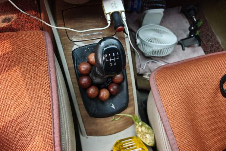 Used Buick Excelle 2015 1.5L Manual Luxury Model Gear Lever