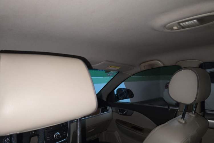 Used Buick Excelle 2015 1.5L Automatic Classic Model Headliner