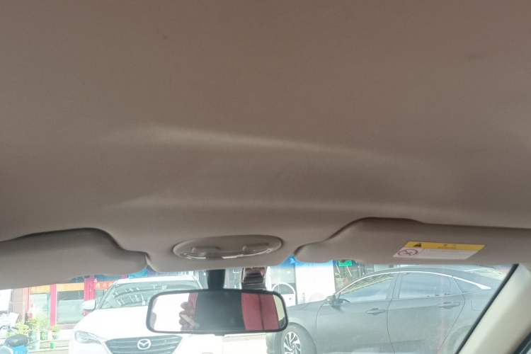 Used Buick Excelle 2015 1.5L Automatic Classic Model Headliner