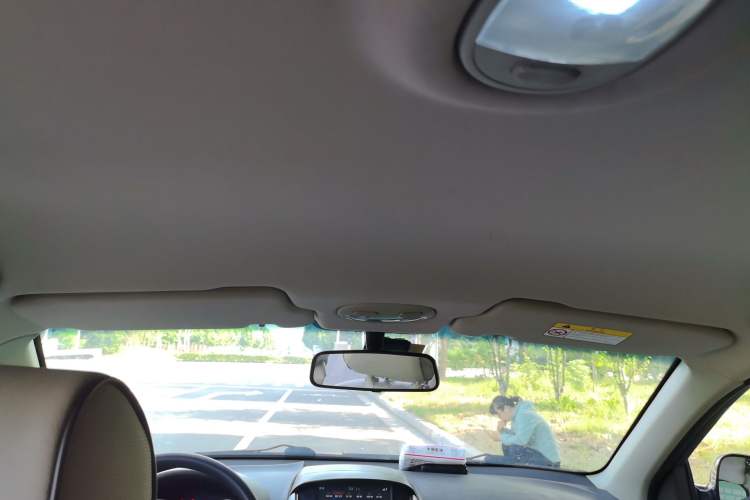 Used Buick Excelle 2015 1.5L Automatic Classic Model Headliner