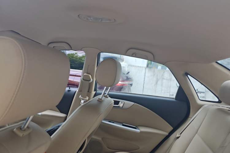 Used Buick Excelle 2015 1.5L Automatic Classic Model Headliner