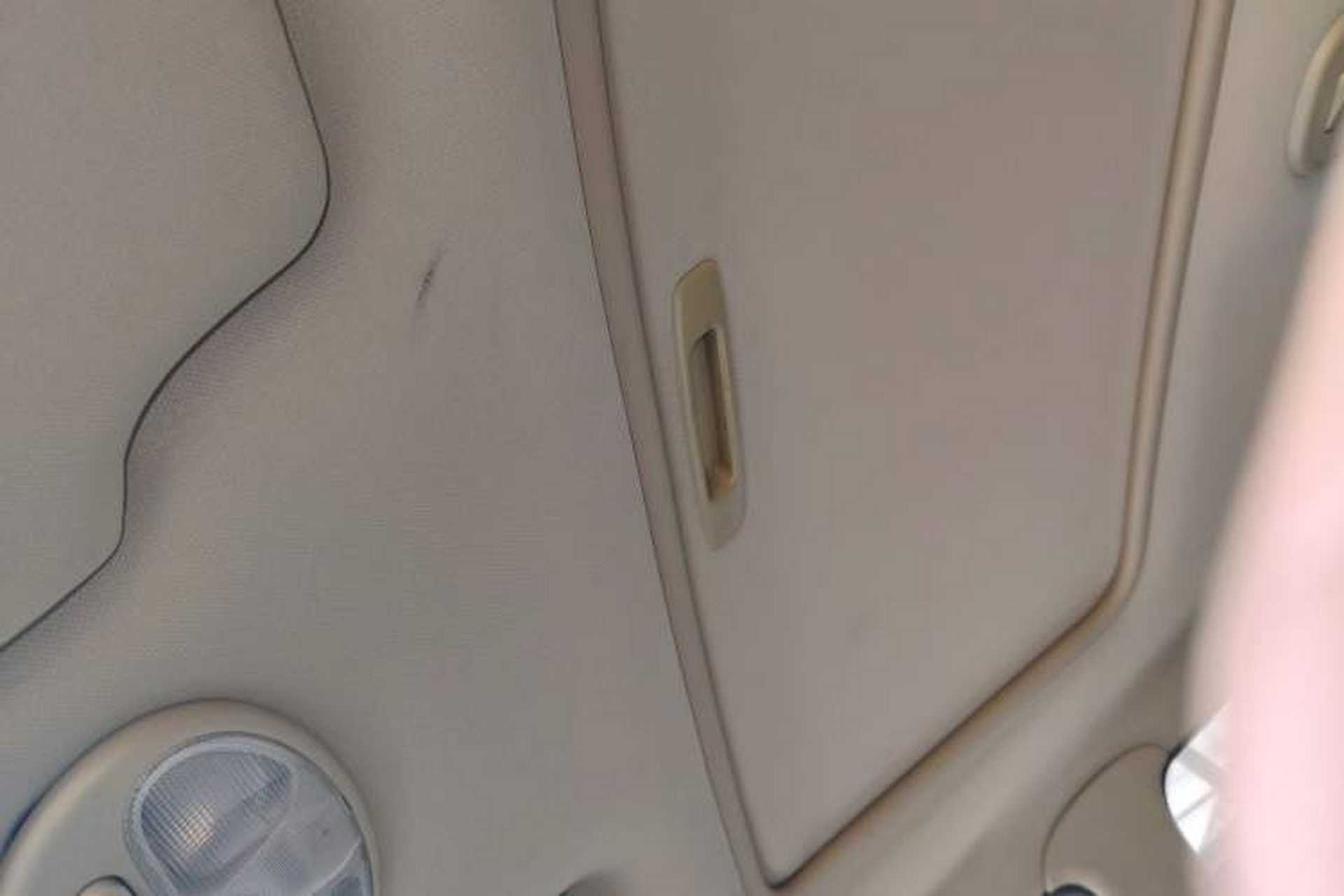 Used Buick Excelle 2015 1.5L Manual Classic Trim Headliner