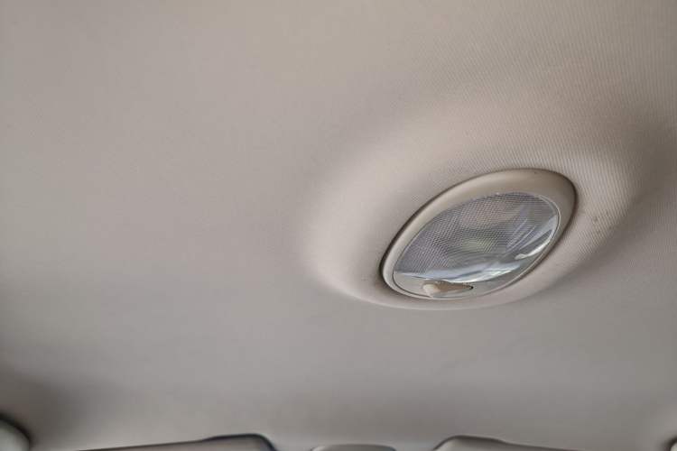 Used Buick Excelle 2015 1.5L Automatic Classic Model Headliner