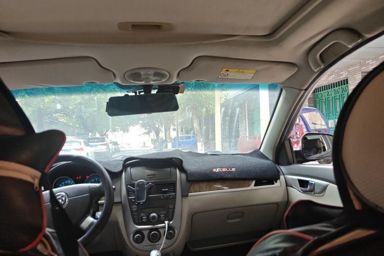 Used Buick Excelle 2015 1.5L Manual Classic Trim Headliner