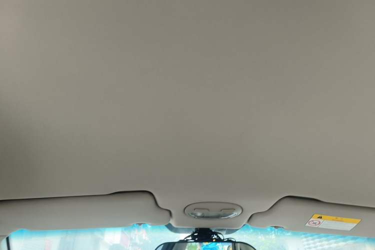 Used Buick Excelle 2015 1.5L Automatic Classic Model Headliner