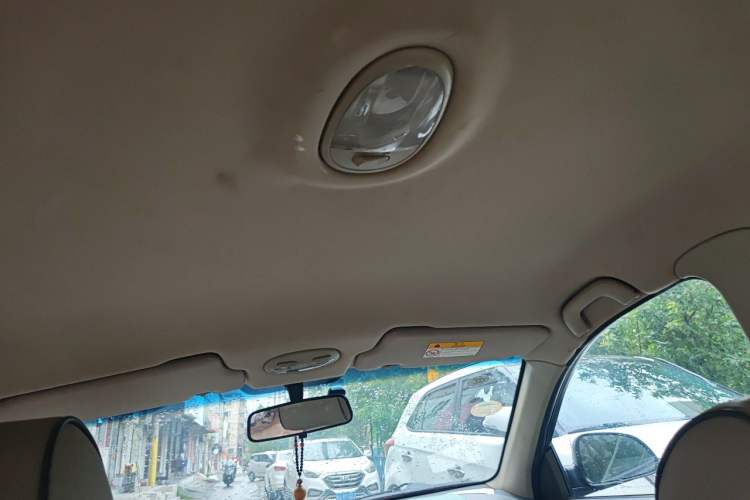 Used Buick Excelle 2015 1.5L Automatic Classic Model Headliner