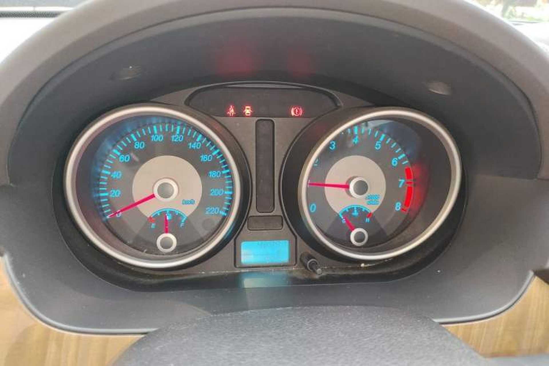 Used Buick Excelle 2015 1.5L Automatic Classic Model Instrument Cluster