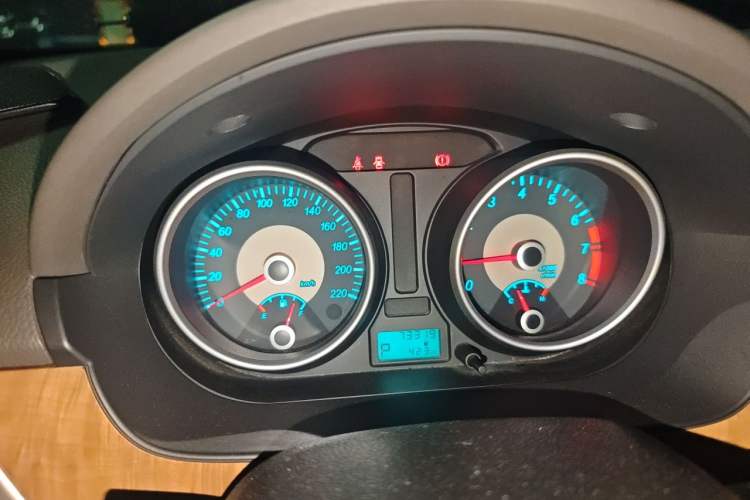 Used Buick Excelle 2015 1.5L Automatic Classic Model Instrument Cluster