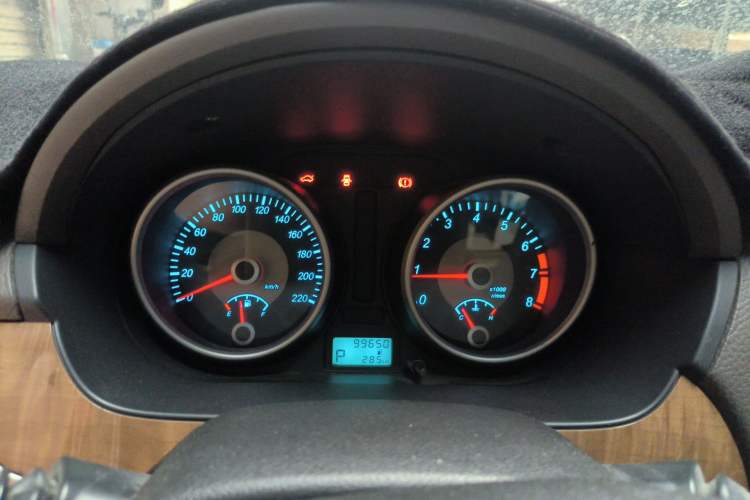 Used Buick Excelle 2015 1.5L Automatic Classic Model Instrument Cluster