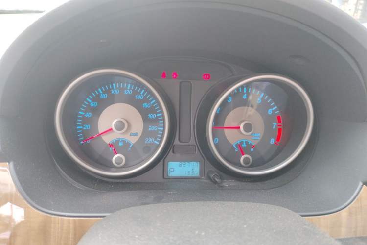 Used Buick Excelle 2015 1.5L Automatic Classic Model Instrument Cluster