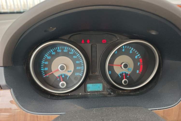 Used Buick Excelle 2015 1.5L Automatic Classic Model Instrument Cluster
