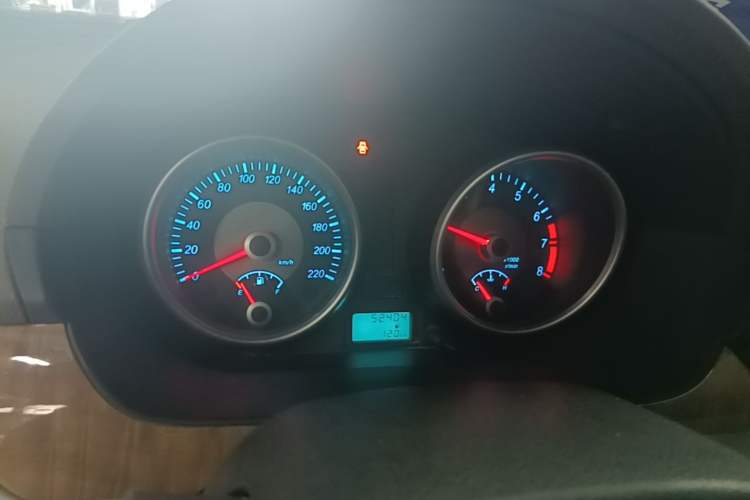 Used Buick Excelle 2015 1.5L Manual Classic Trim Instrument Cluster