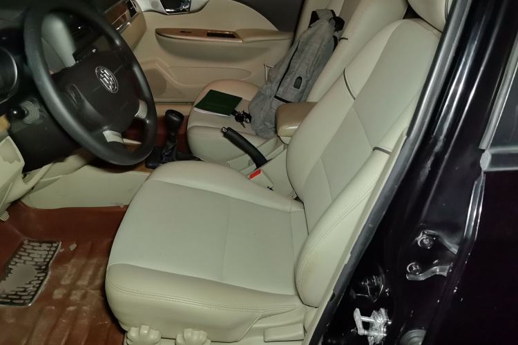 Used Buick Excelle 2015 1.5L Manual Classic Trim Left Front Seat
