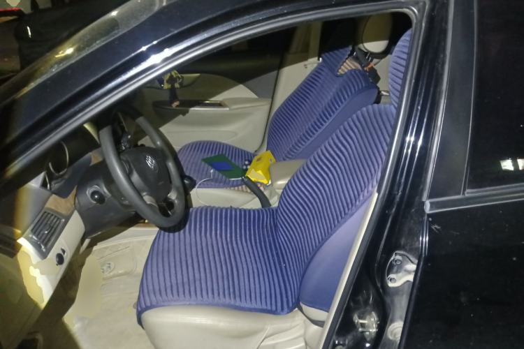 Used Buick Excelle 2015 1.5L Manual Classic Trim Left Front Seat
