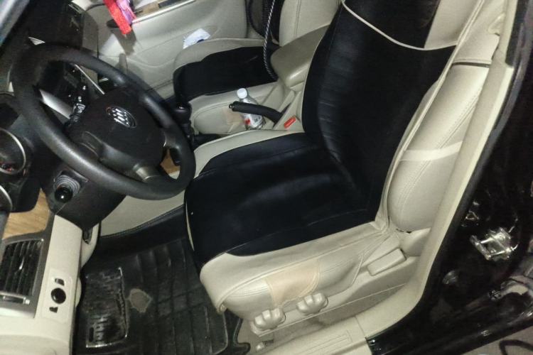 Used Buick Excelle 2015 1.5L Manual Classic Trim Left Front Seat