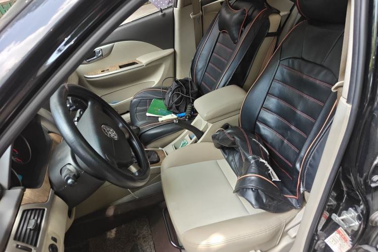 Used Buick Excelle 2015 1.5L Manual Classic Trim Left Front Seat
