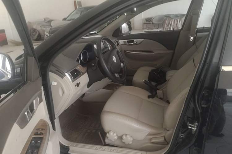 Used Buick Excelle 2015 1.5L Automatic Classic Model Left Front Seat