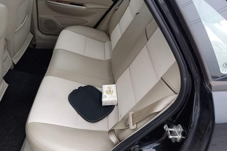 Used Buick Excelle 2015 1.5L Manual Classic Trim Left Rear Seat