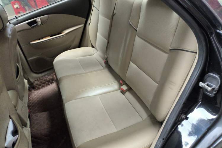 Used Buick Excelle 2015 1.5L Automatic Classic Model Left Rear Seat
