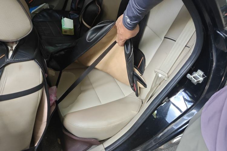 Used Buick Excelle 2015 1.5L Manual Classic Trim Left Rear Seat