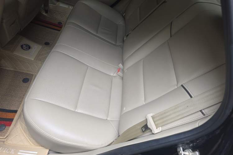 Used Buick Excelle 2015 1.5L Manual Luxury Model Left Rear Seat