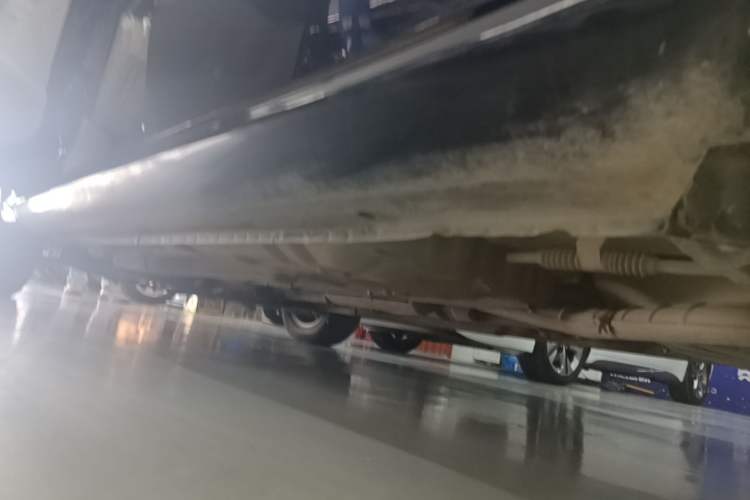 Used Buick Excelle 2015 1.5L Manual Classic Trim Left Side Sill