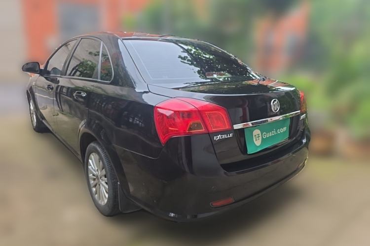 Used Buick Excelle 2015 1.5L Manual Luxury Model Rear Left 45 Deg