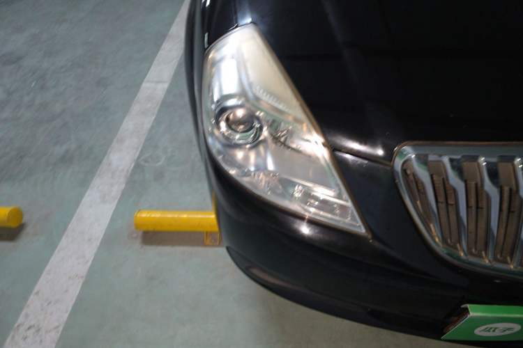 Used Buick Excelle 2015 1.5L Automatic Classic Model Right Front Headlight