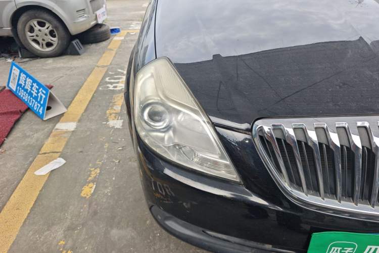 Used Buick Excelle 2015 1.5L Automatic Classic Model Right Front Headlight