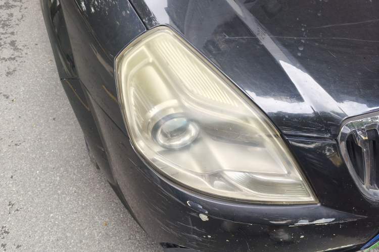 Used Buick Excelle 2015 1.5L Automatic Classic Model Right Front Headlight