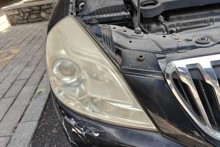 Used Buick Excelle 2015 1.5L Manual Classic Trim Right Front Headlight