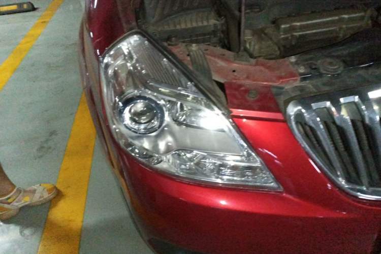 Used Buick Excelle 2015 1.5L Automatic Classic Model Right Front Headlight