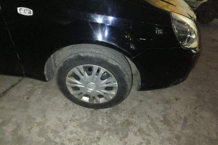Used Buick Excelle 2015 1.5L Manual Classic Trim Right Front Wheel Hub
