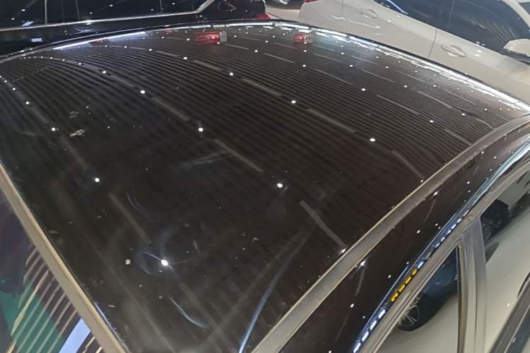 Used Buick Excelle 2015 1.5L Automatic Classic Model Roof
